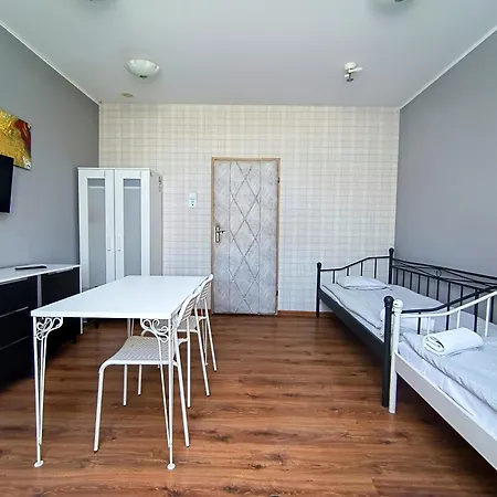 Fitness - Darmowy Parking Хостел