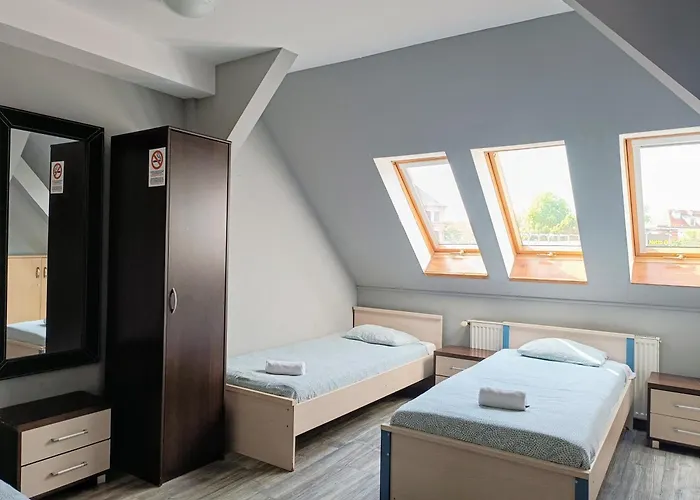 Fitness - Restauracja, Darmowy Parking Hostel Wrocław