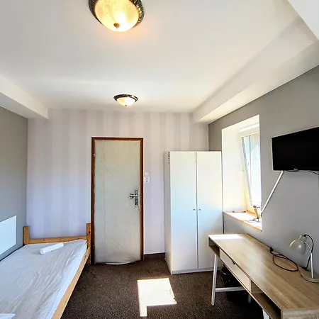 Hostel Fitness - Darmowy Parking