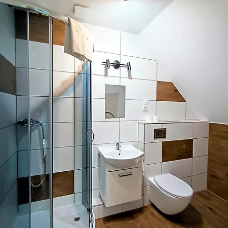 Fitness - Darmowy Parking * Vratislav