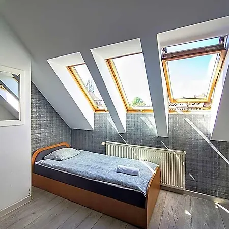 Fitness - Darmowy Parking Hostel *
