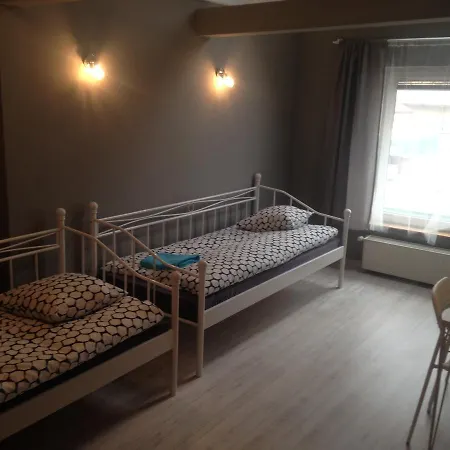 Fitness - Restauracja, Darmowy Parking I Silownia Hostel Breslau