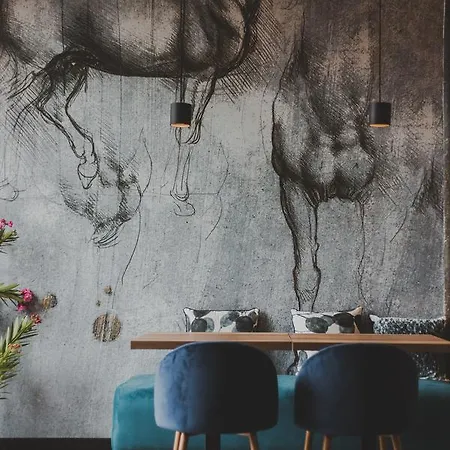 Fitness - Restauracja, Darmowy Parking I Silownia