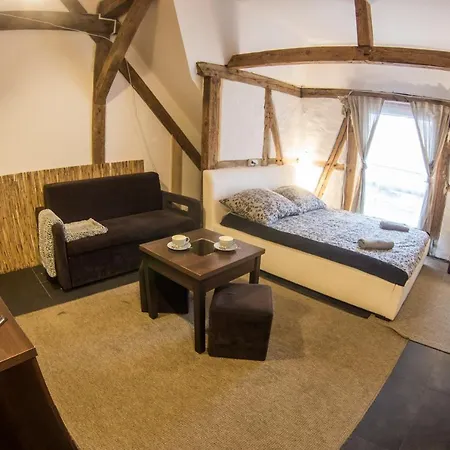 Hostel Fitness - Restauracja, Darmowy Parking I Silownia